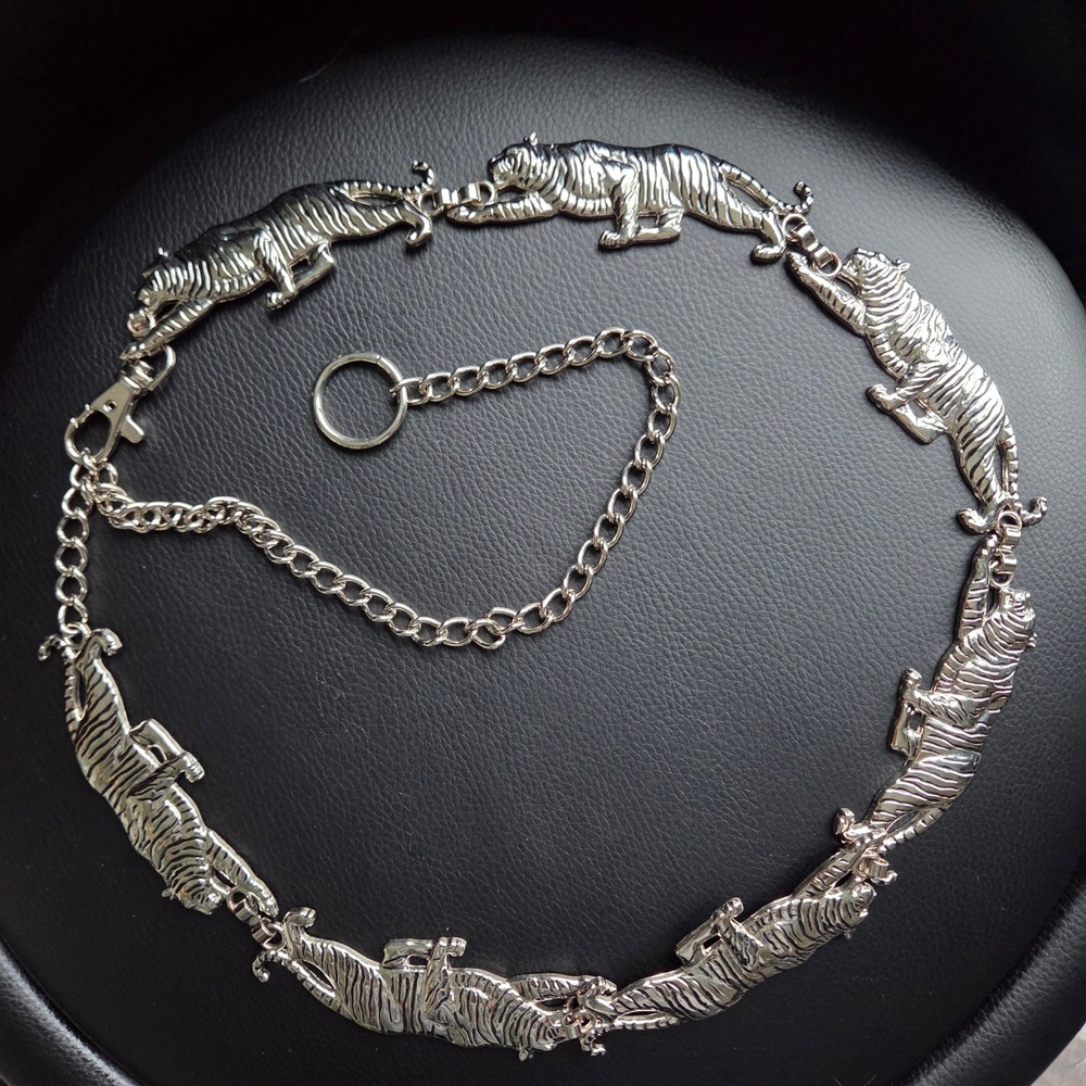 Vintage 90s Silver Tone Tiger Panther Chain Link Belt Y2K Statement Chunky 40" - Picture 1 of 15